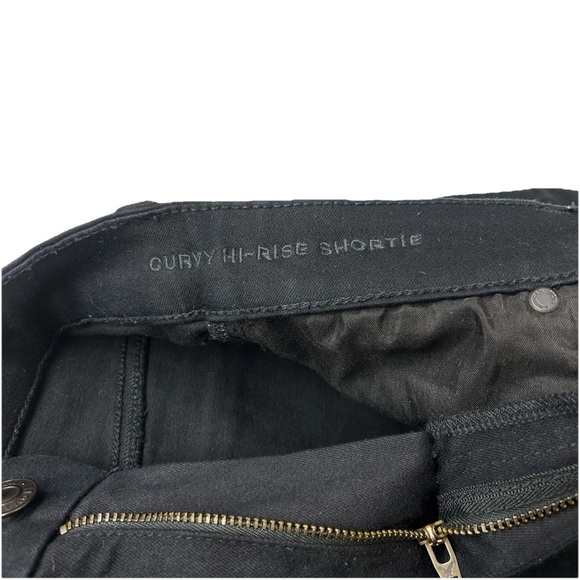 American Eagle Black Women's Ne(x)t Level Stretch Curvy Hi Rise Shortie Shorts - Picture 8 of 9